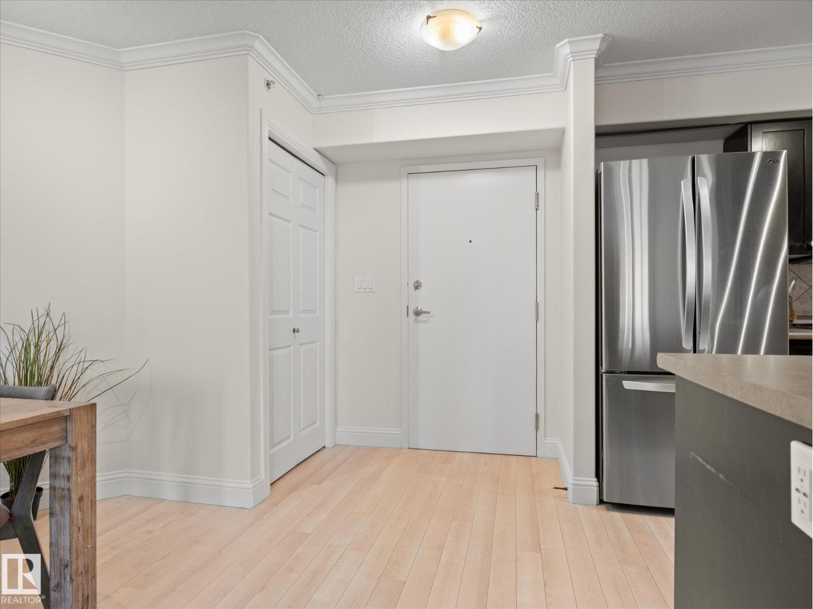 #403 14608 125 ST NW
