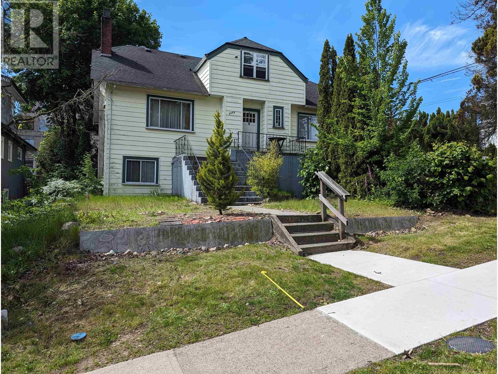3594 W KING EDWARD AVENUE