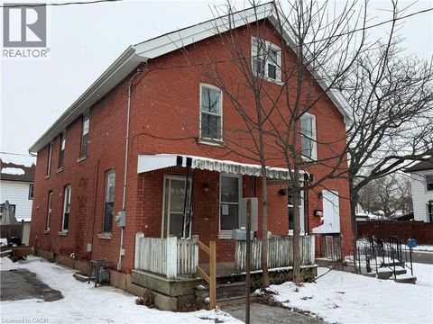 141 SUPERIOR Street Brantford ON N3S2L4