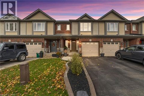 51 CEDAR Street Grimsby ON L3M0B7