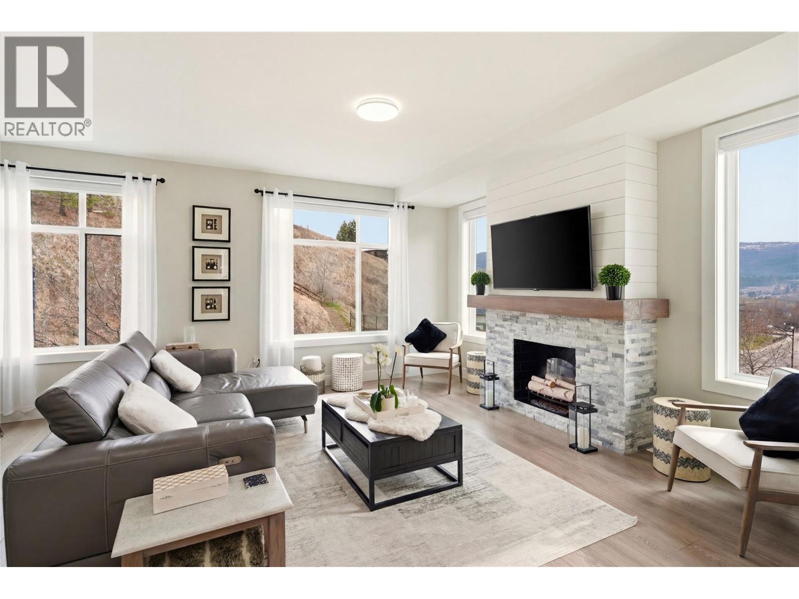 1176 Black Mountain Drive