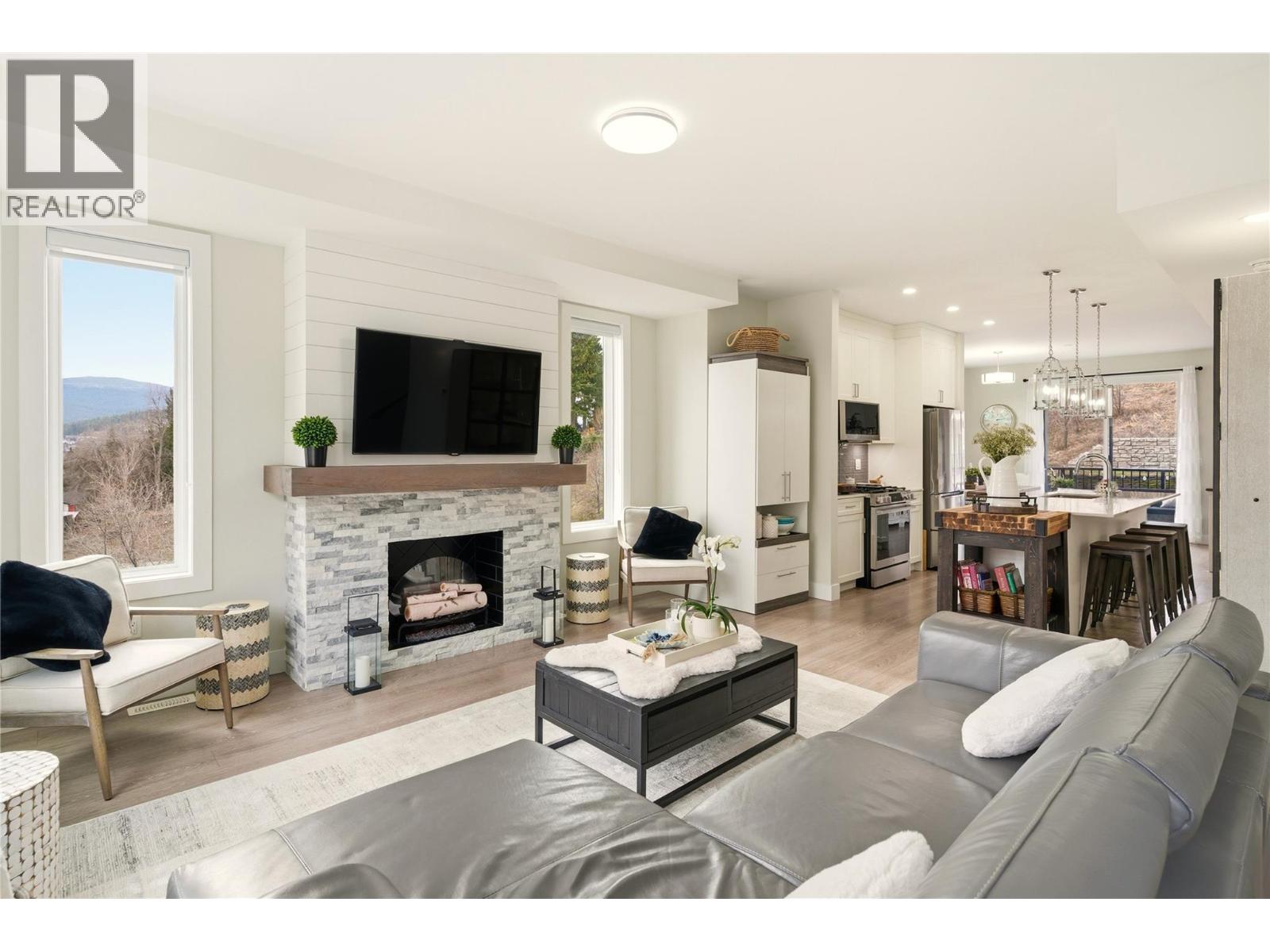 1176 Black Mountain Drive