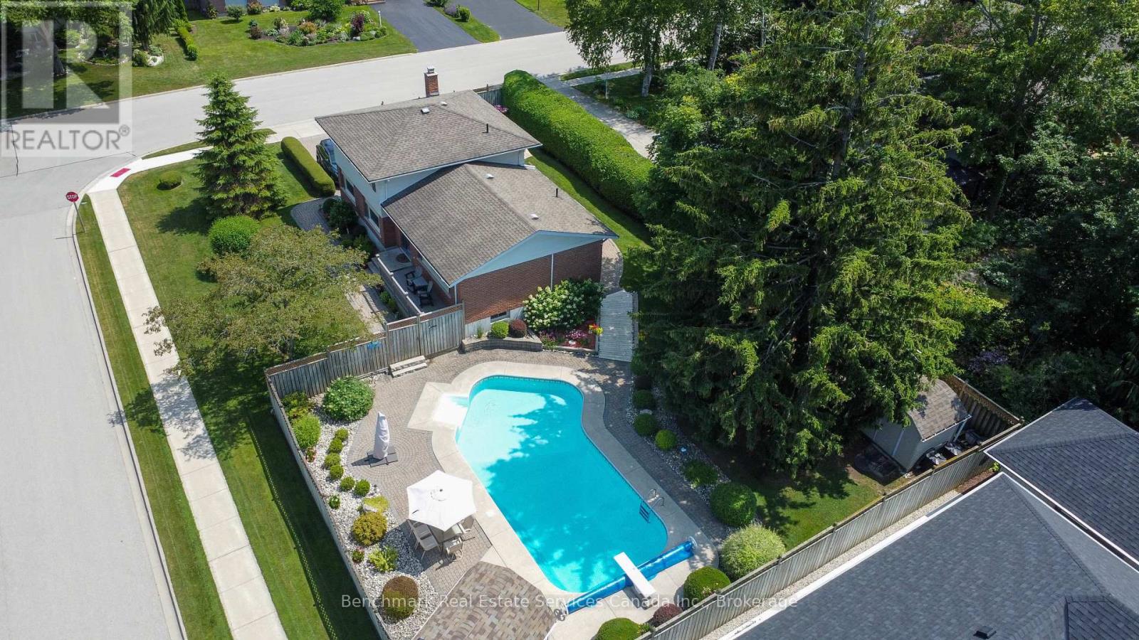 23 INVERNESS STREET S