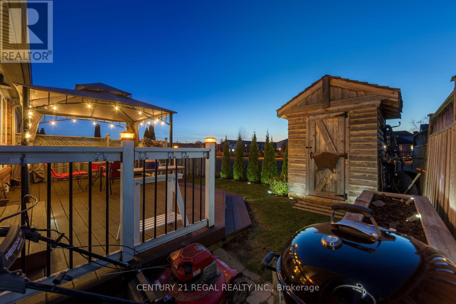 1131 RIDDELL CRESCENT