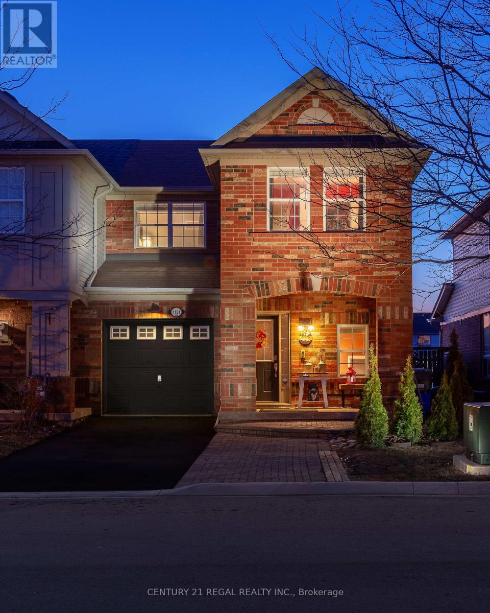 1131 RIDDELL CRESCENT