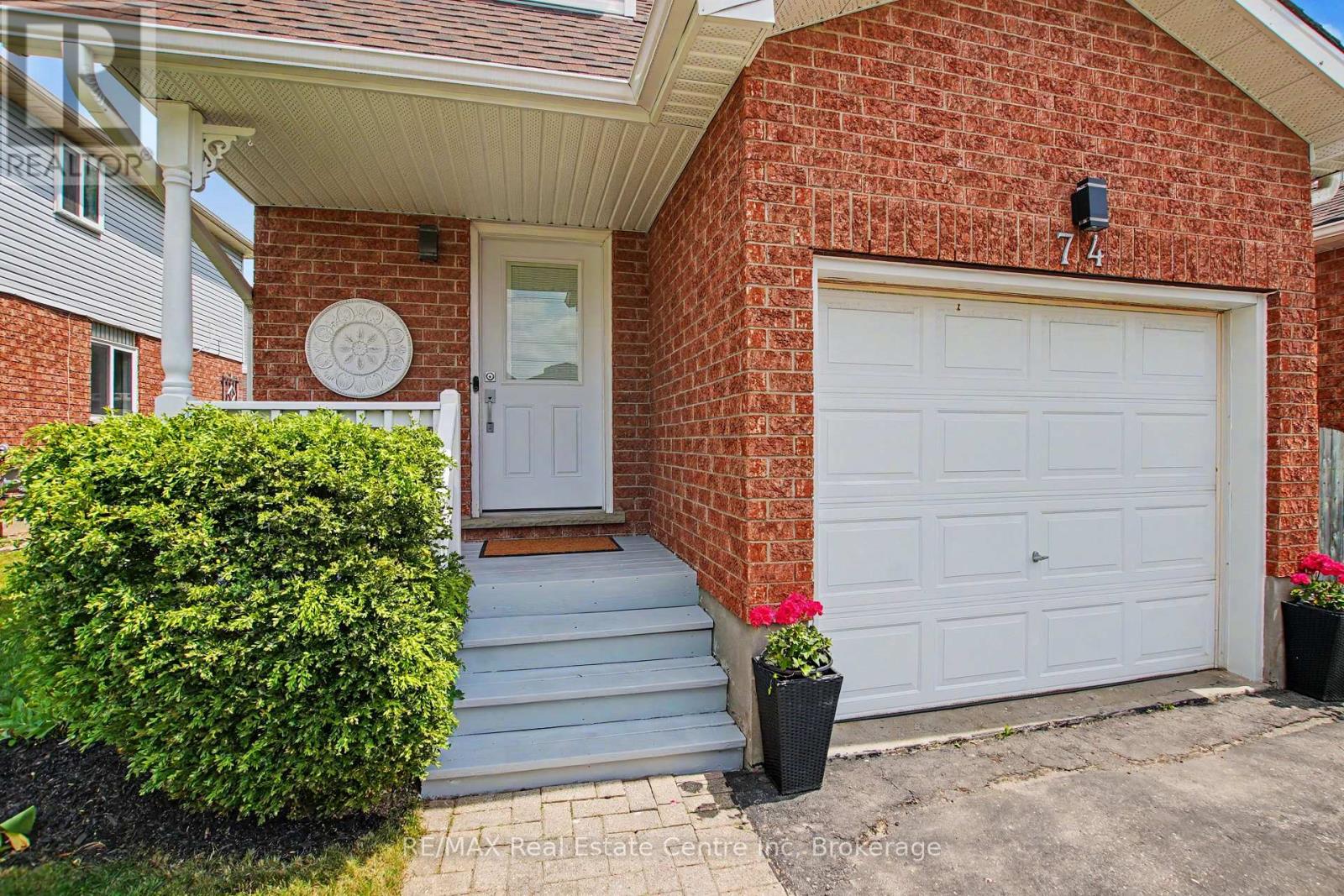 74 ACTIVA AVENUE