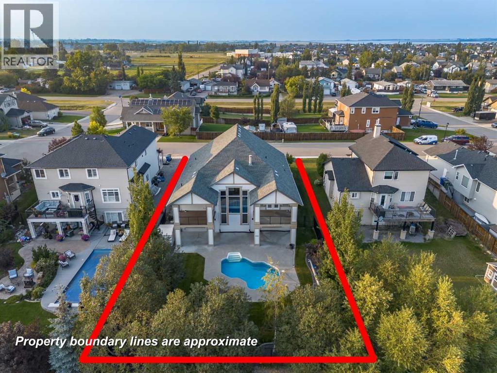 231 Railway Close SE