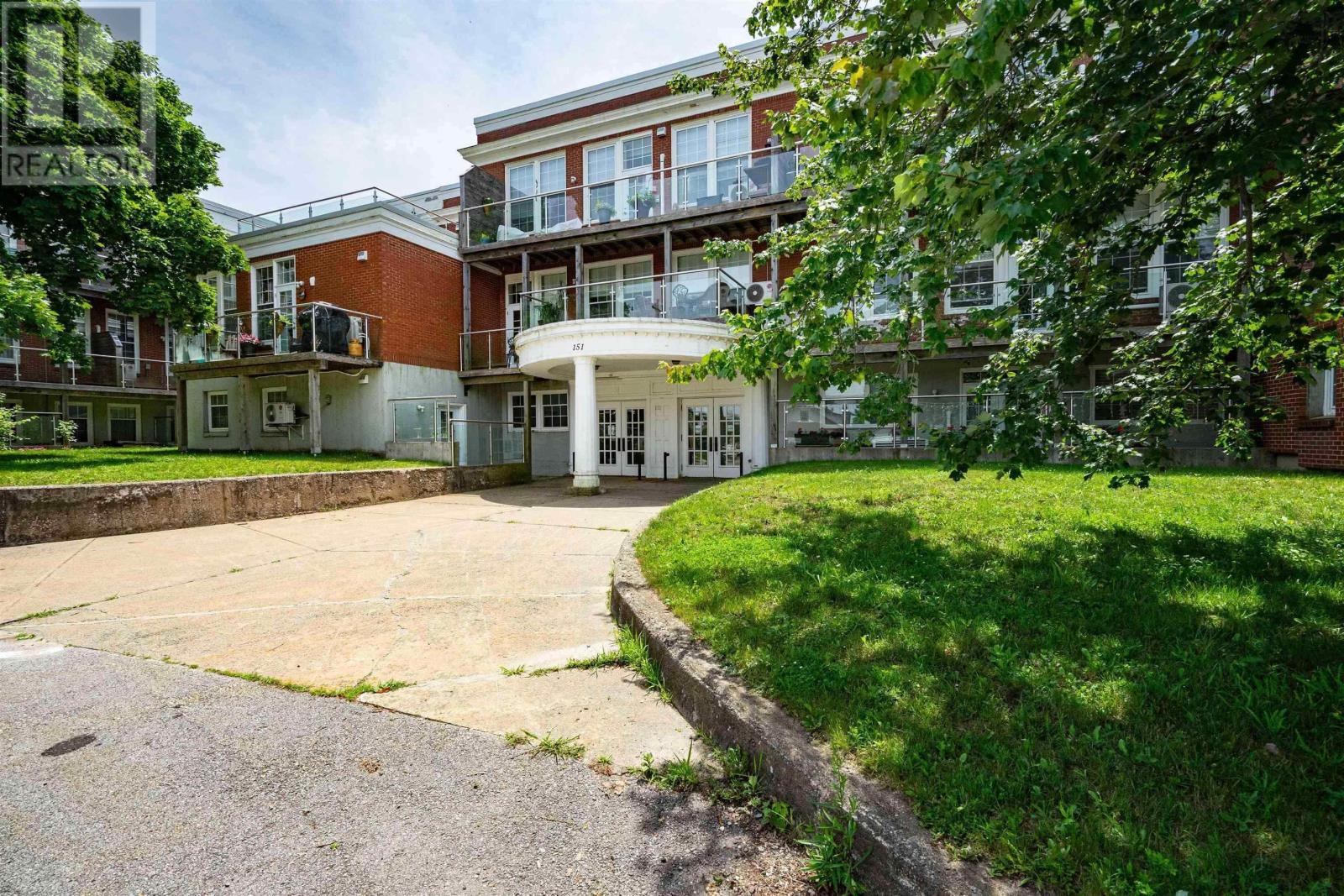 103 151 Ritchie Street