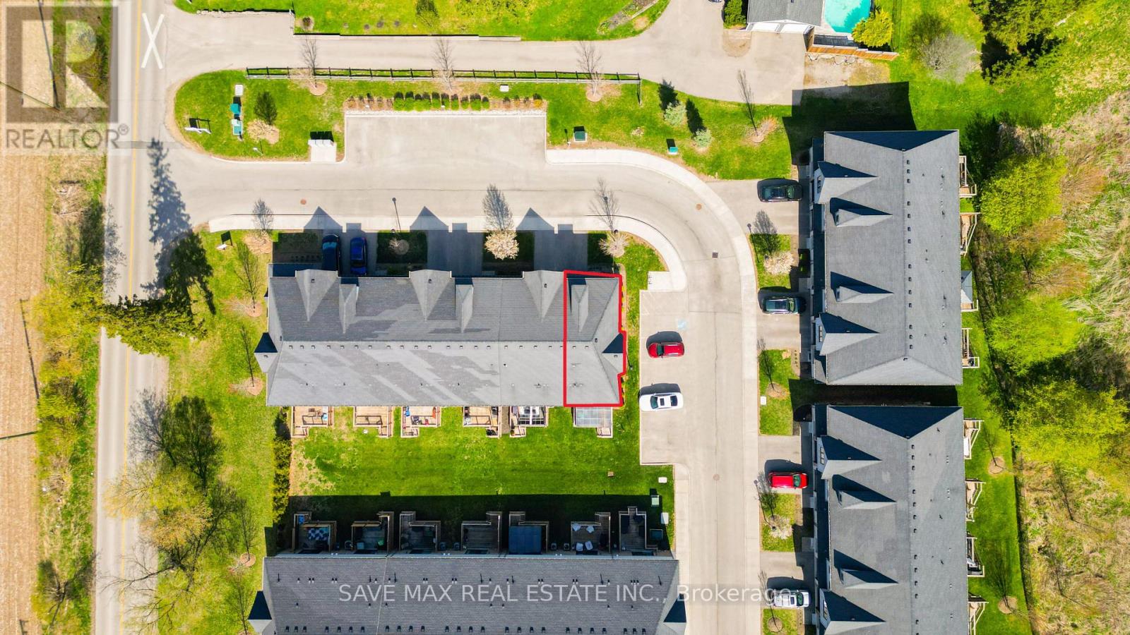 6 - 625 BLACKBRIDGE ROAD