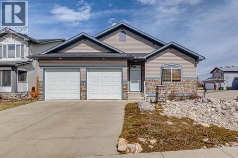 937 Cimarron Park Close Okotoks AB T1S2E6