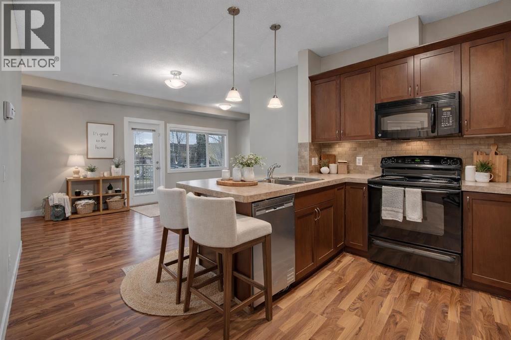 2202, 4 Kingsland Close SE