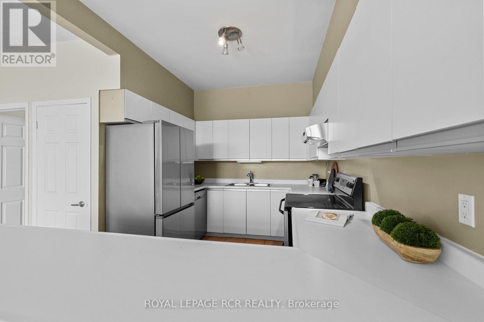 12 - 16 FOURTH STREET