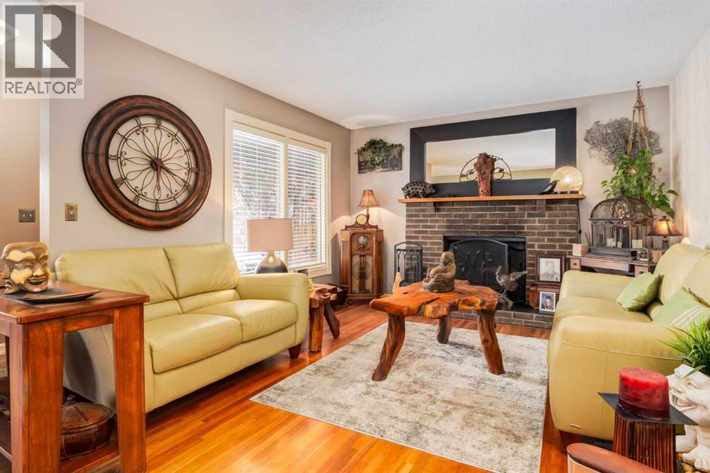 21 Midridge Green SE