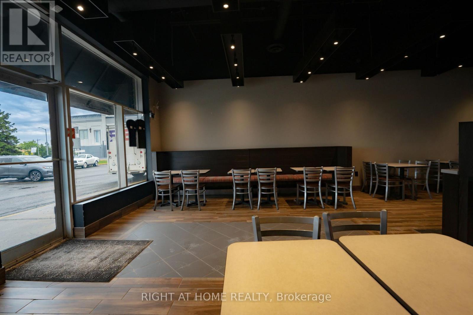 E11A - 2020 LANTHIER DRIVE