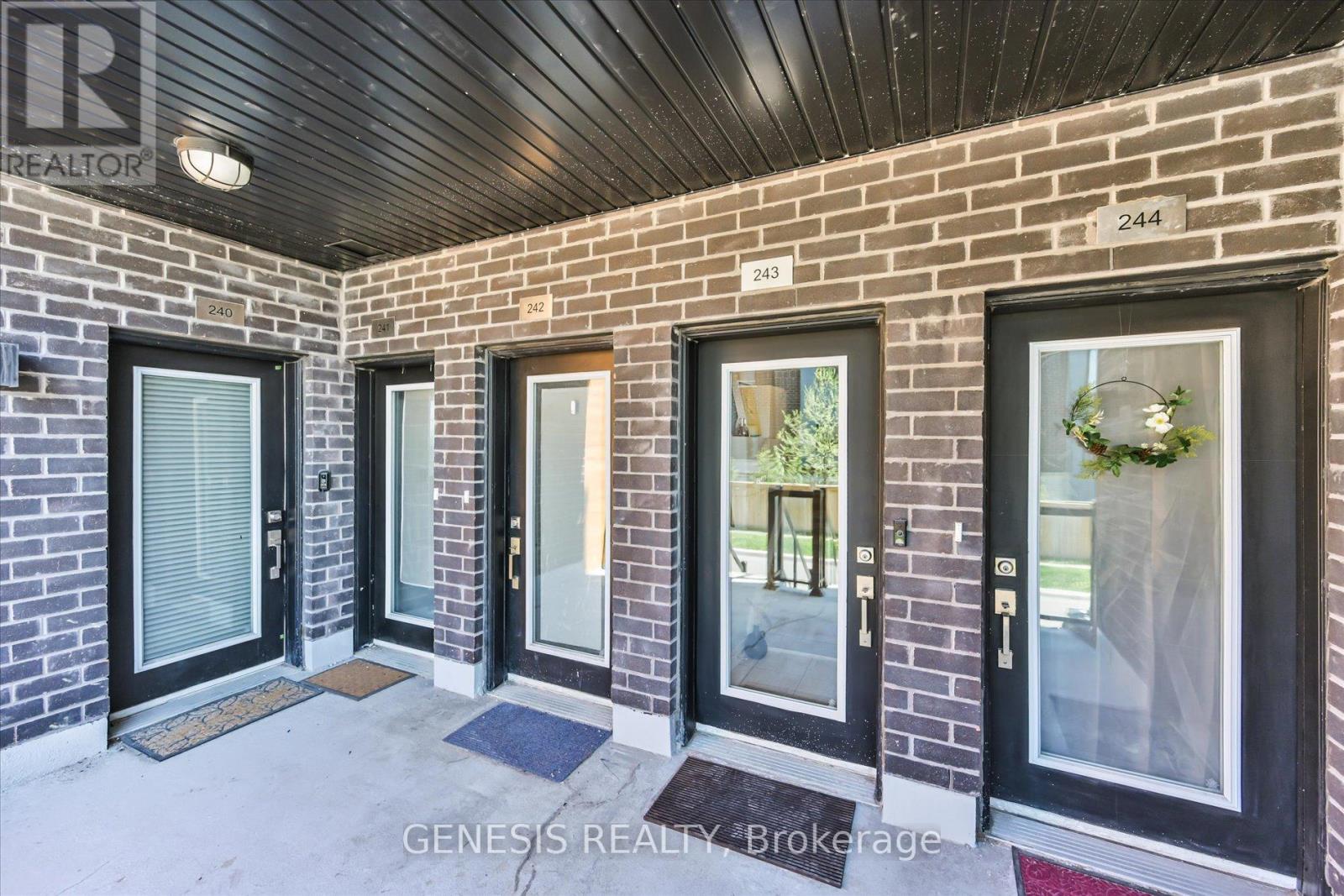243 - 1145 JOURNEYMAN LANE E