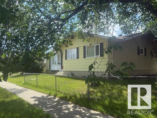 10712 159 ST NW