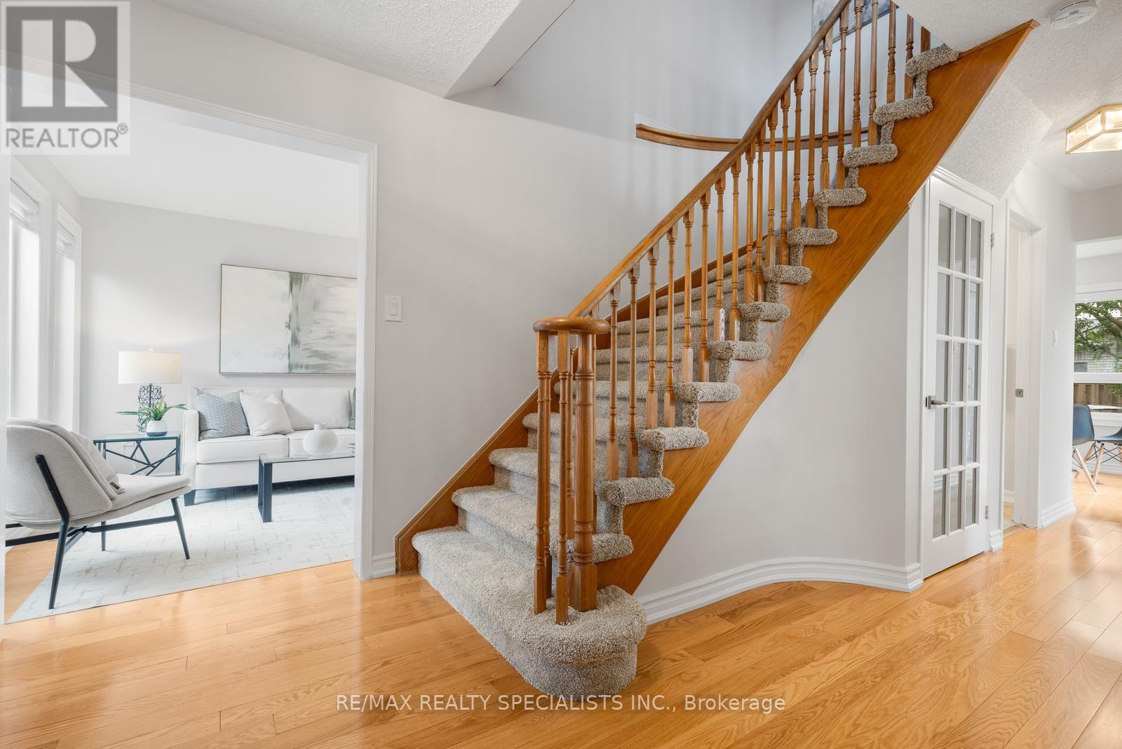 3879 PERIWINKLE CRESCENT