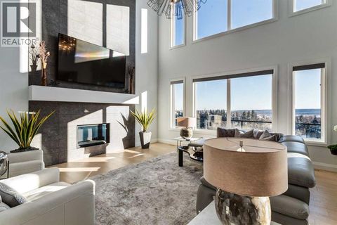 13 Timberline Court SW Calgary AB T3H6C8