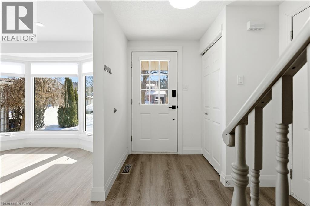 16 THORNBUSH Crescent