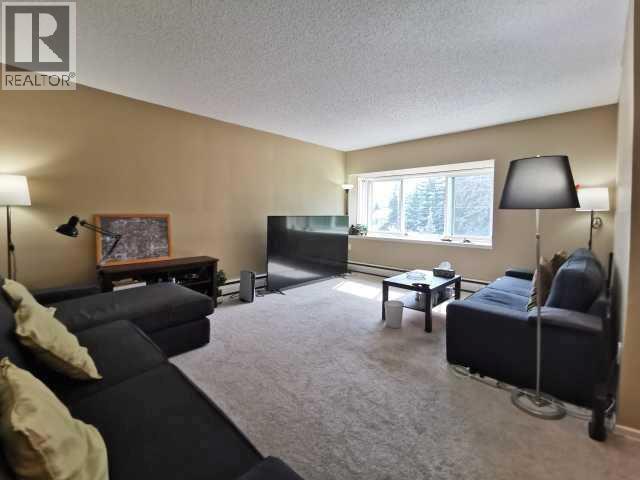 224, 8235 Elbow Drive SW