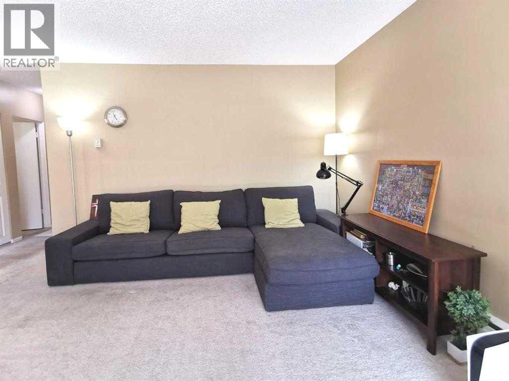 224, 8235 Elbow Drive SW