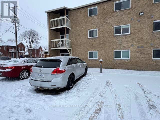 302 - 190 ELGIN STREET W