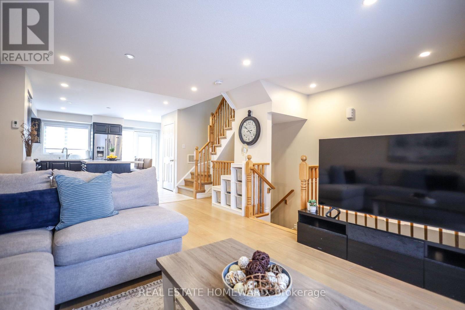 51 - 5650 WINSTON CHURCHILL BOULEVARD