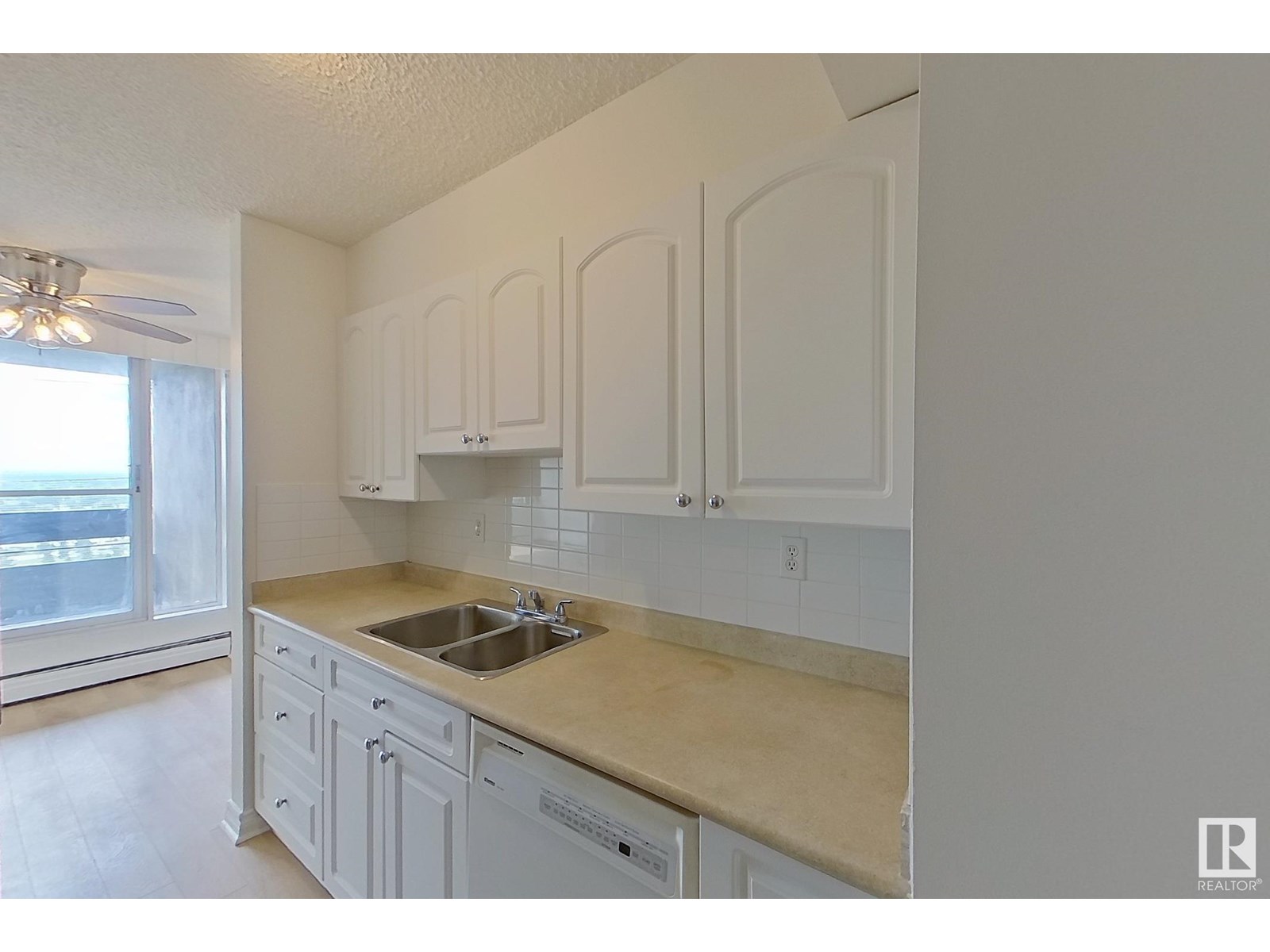 #165 8745 165 ST NW