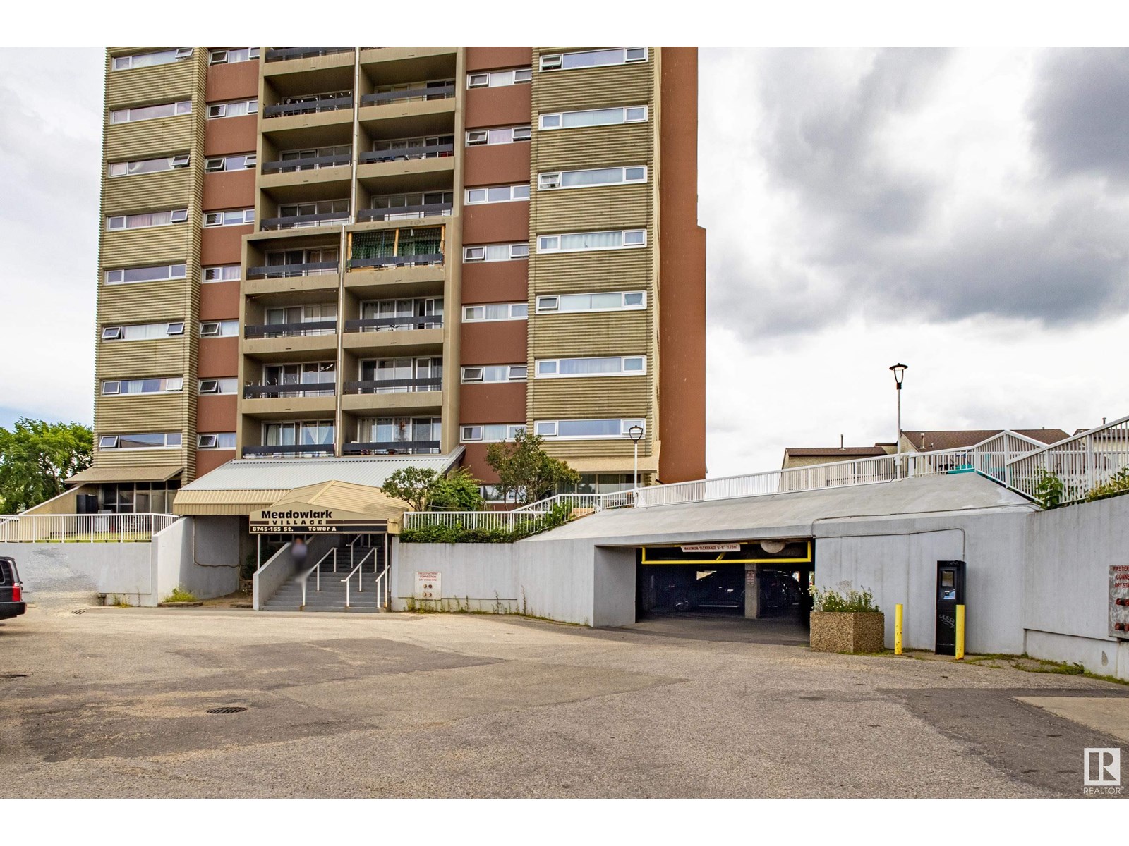 #165 8745 165 ST NW