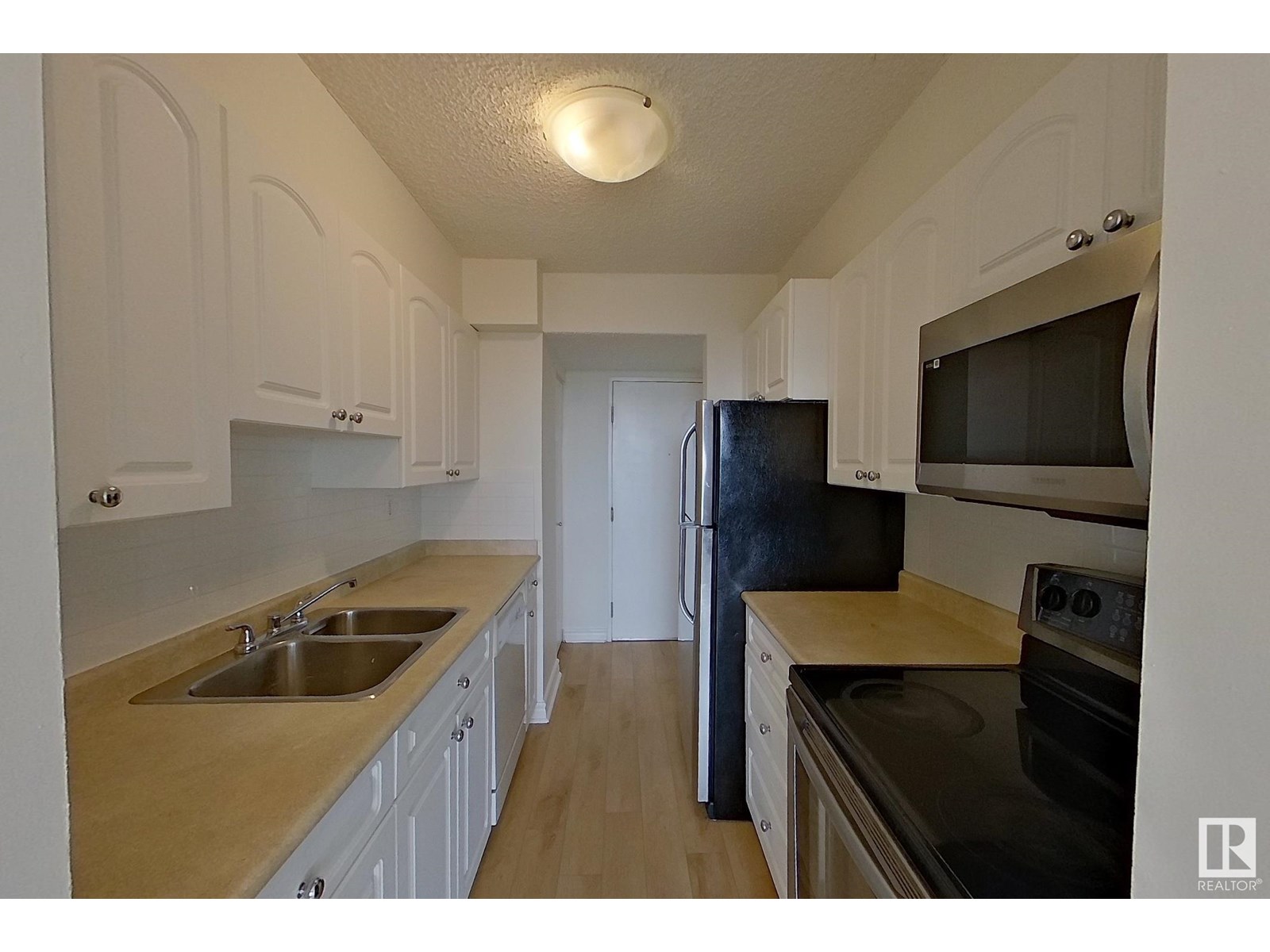 #165 8745 165 ST NW