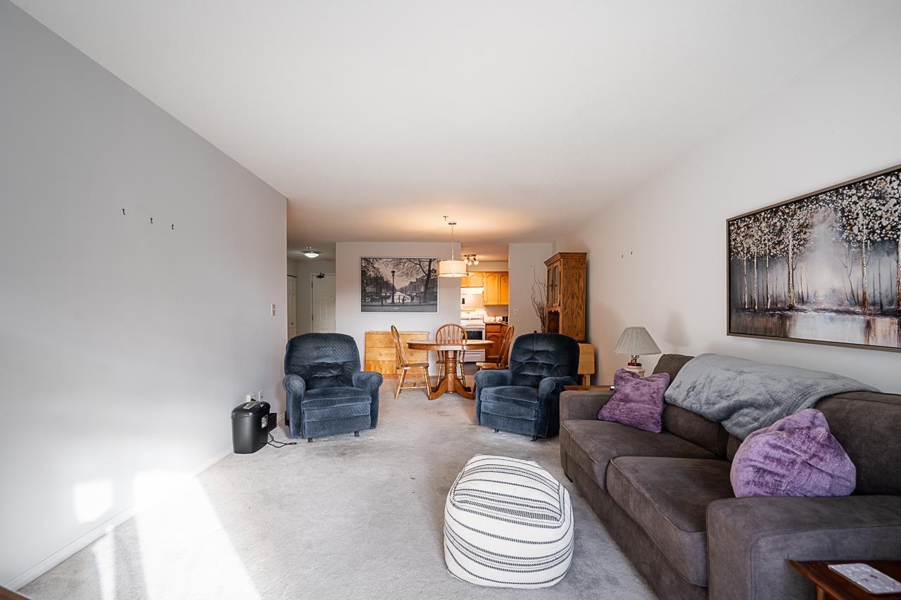 219 33535 KING ROAD
