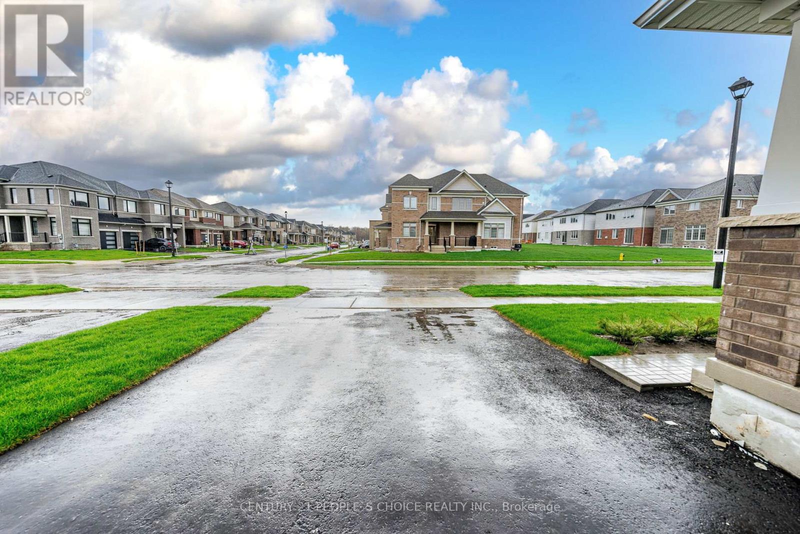 224 REA DRIVE