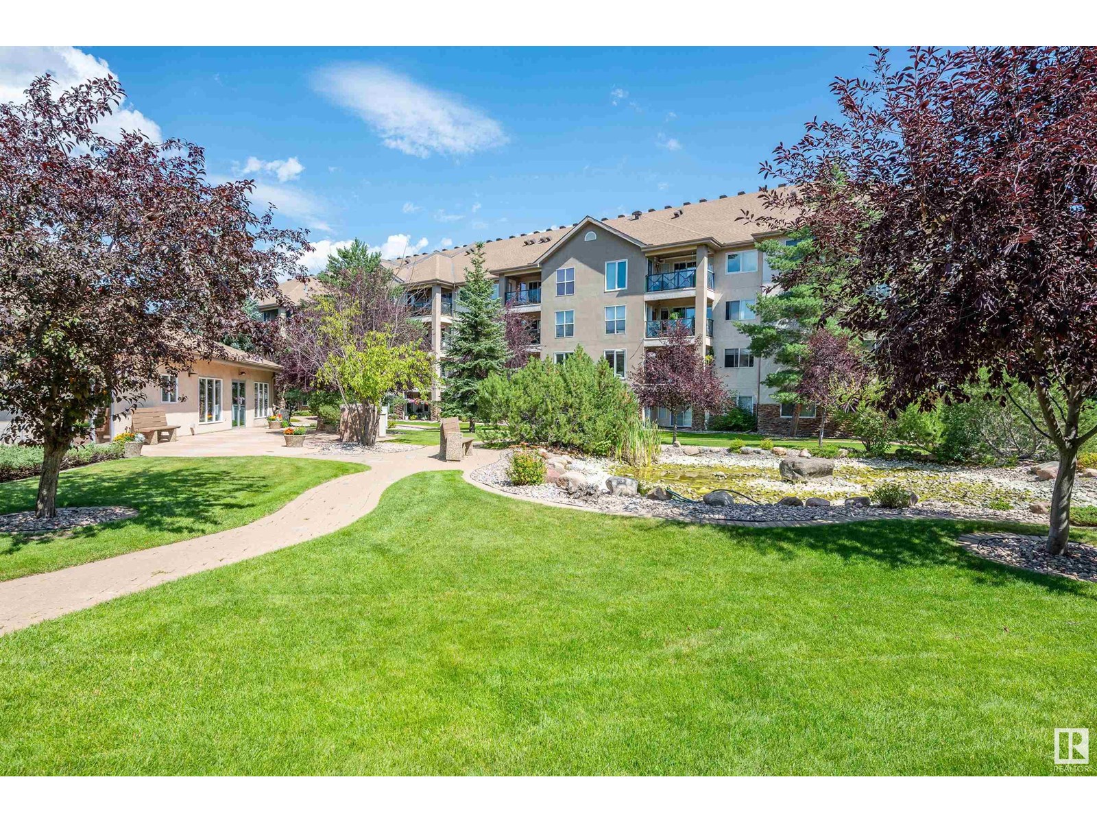 #205 8942 156 ST NW