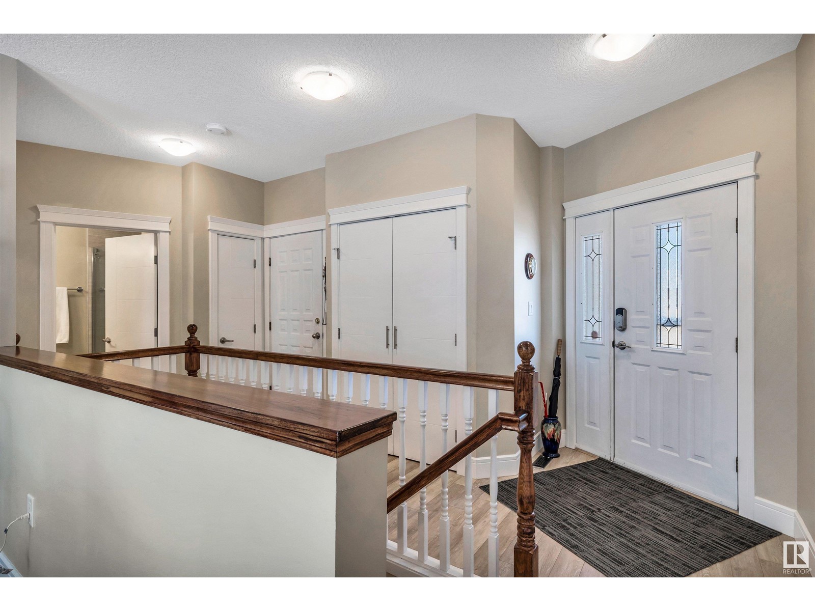 #60 10 BLACKBURN DR W SW