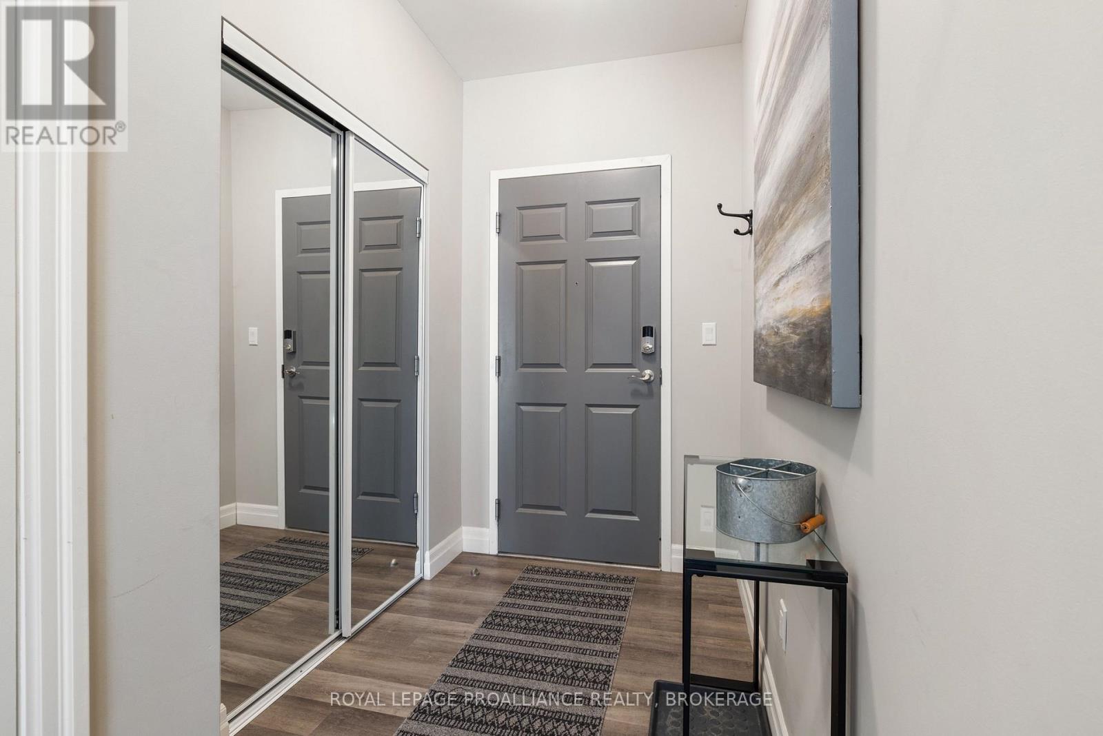 113 - 501 FRONTENAC STREET