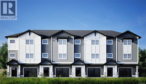 2 990 McBriar Ave Saanich BC V8X3M3