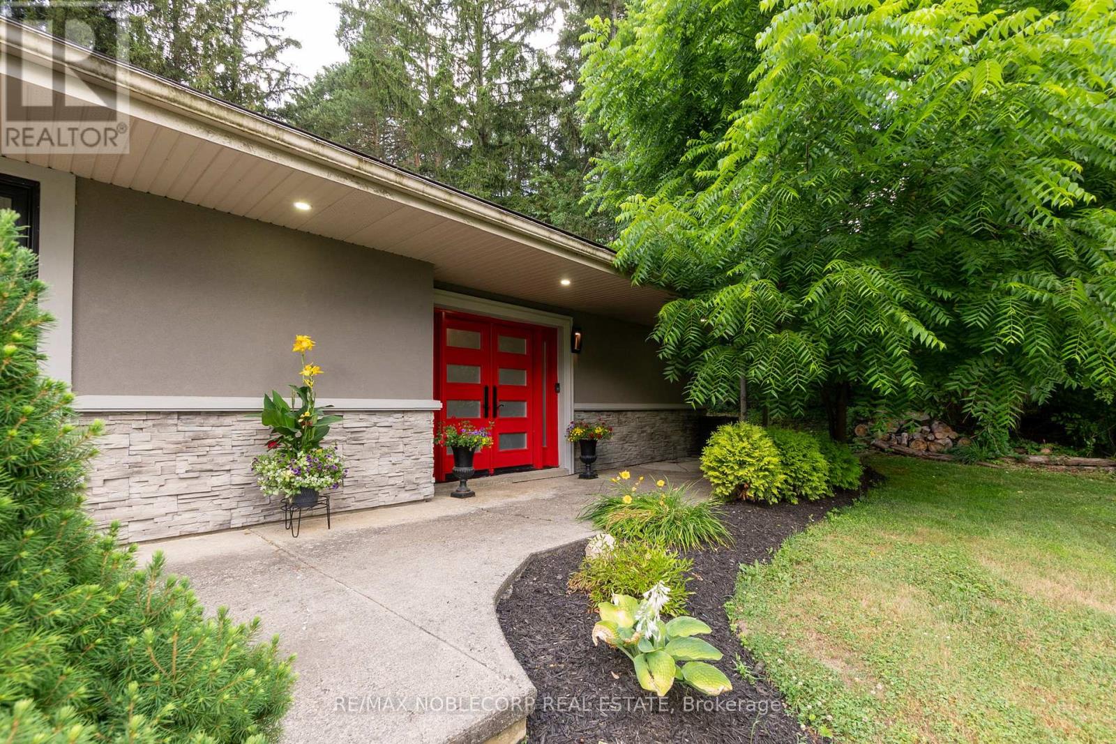 9240 CASTLEDERG SIDE ROAD