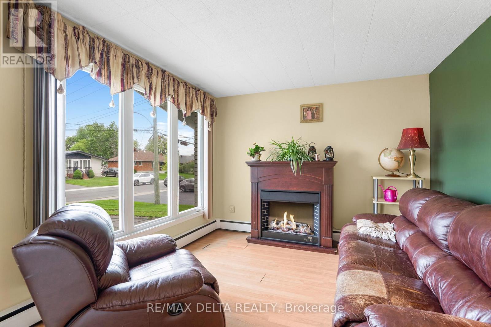 4 SABOURIN STREET