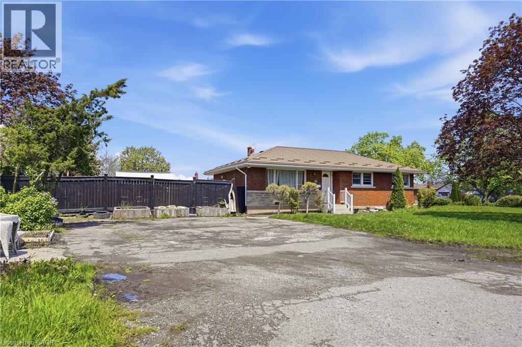 42 SUNNYLEA Drive