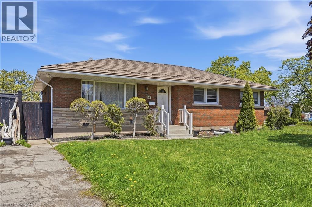 42 SUNNYLEA Drive