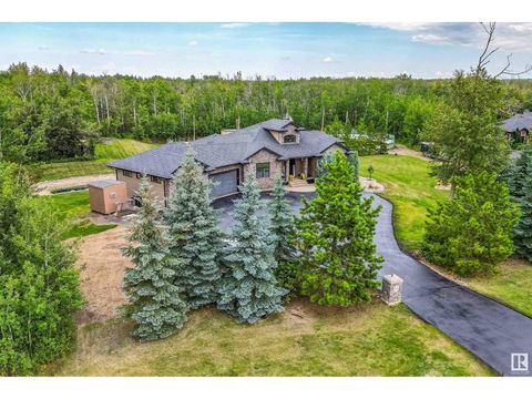 53025 RGE RD 223 Rural Strathcona County AB T8E2M3