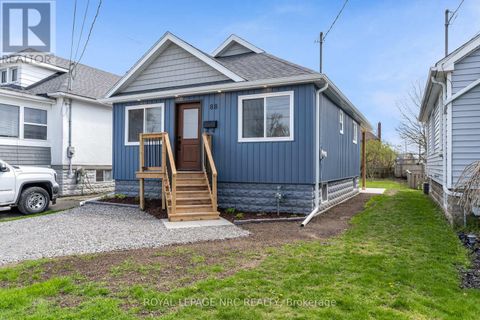 88 DELHI STREET Port Colborne (Sugarloaf) ON L3K3K9