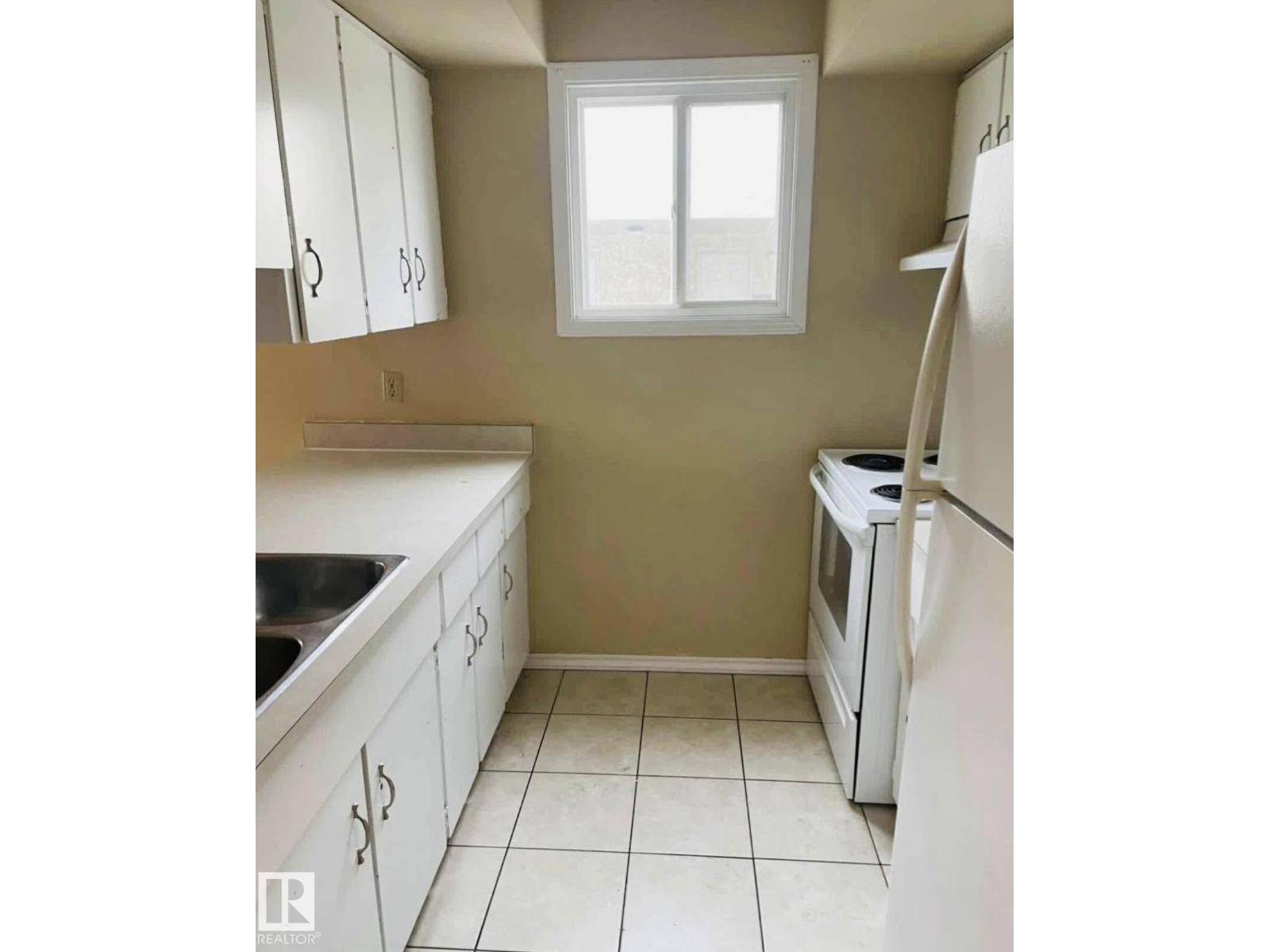 185 LANCASTER TC NW