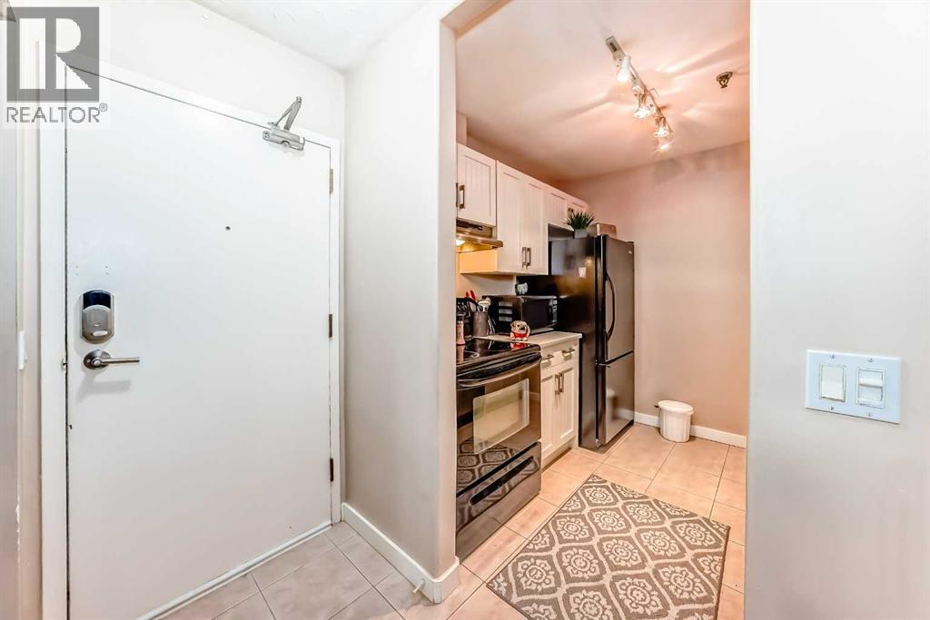 110, 525 56 Avenue SW