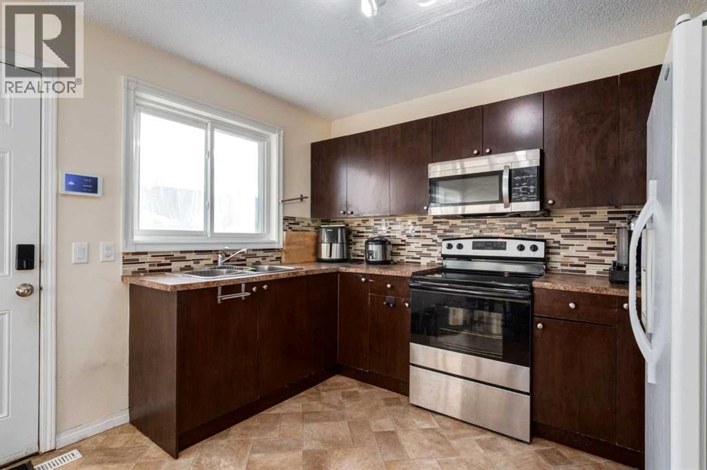 150 Martinbrook Road NE