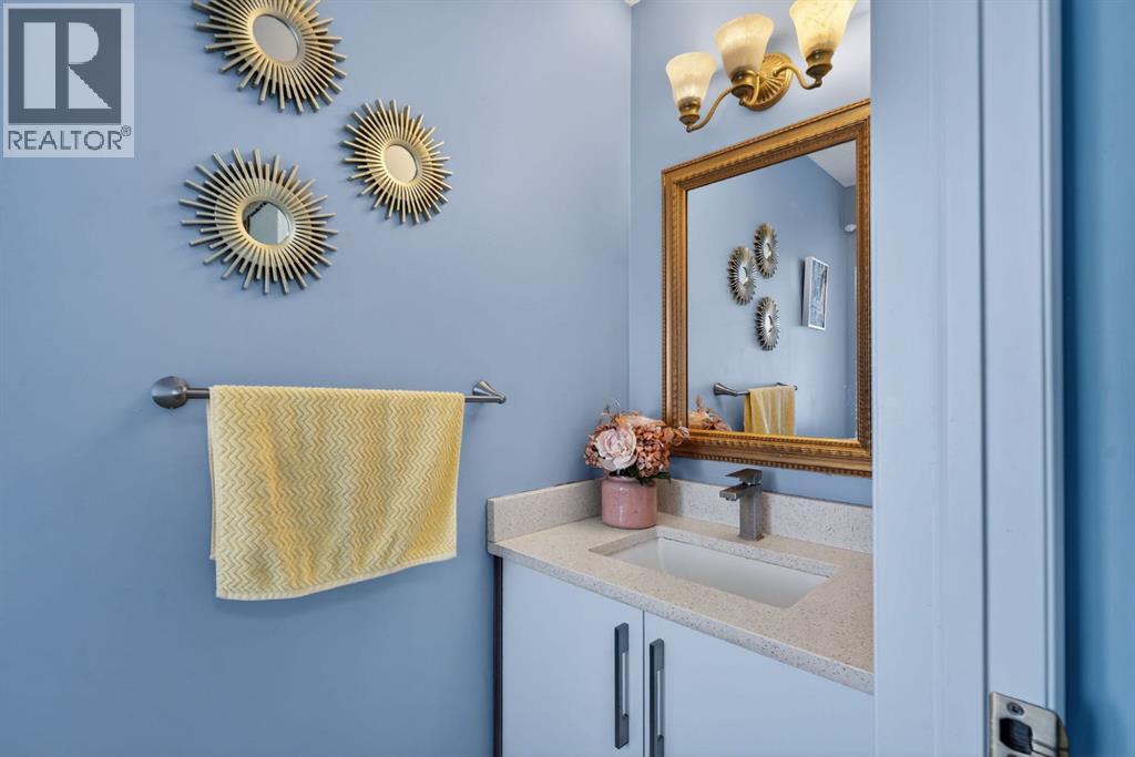 232 San Fernando Place NE