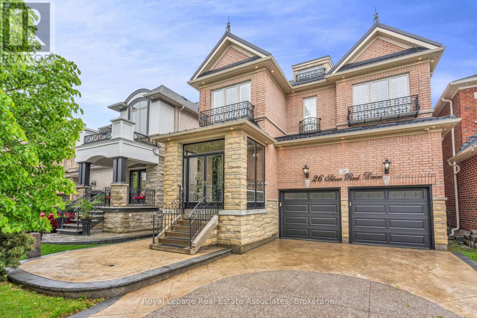 Photo 1 of 50 — 26 SILVER POND DRIVE, Halton Hills (Georgetown), ON L7G0G6