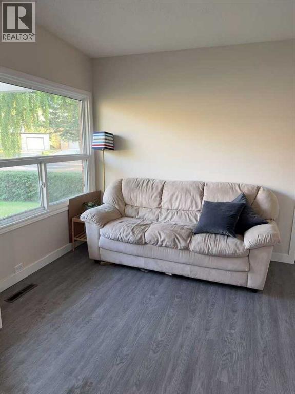 3727 Valdes Place NW