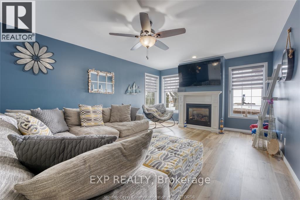 3214 ST. CLAIR ROAD