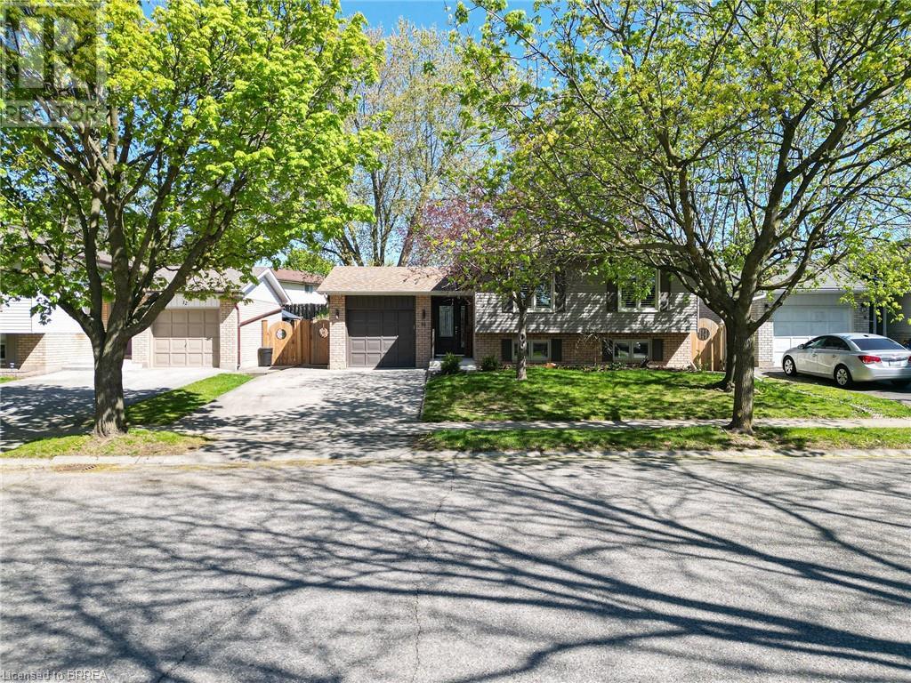 10 MYRTLEVILLE Drive